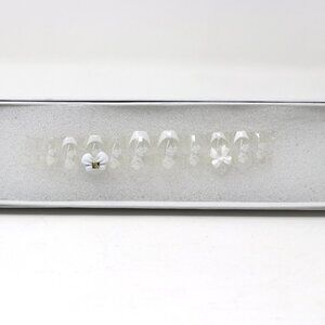 Press On Nails Short Coffin Shape "Incognito"